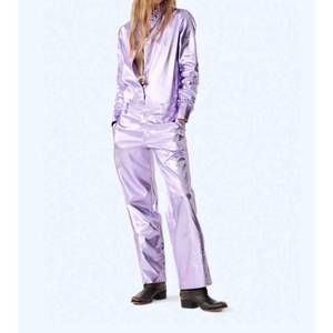 NEW LANTHROPY astro metallic jeans in lavender